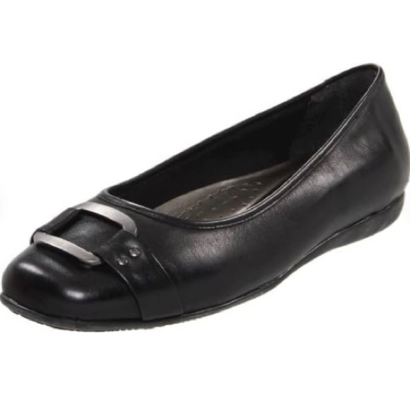 Trotters Shoes - Trotters ballet flats NWOB